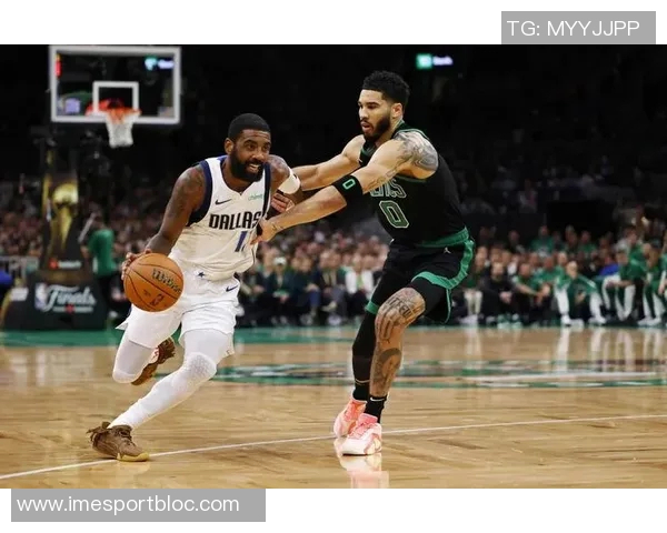 明日NBA揭幕战即将开启球迷热情高涨期待赛季回归