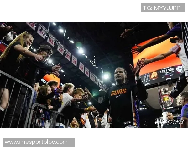 太阳解说员透露球队期待杰伦格林与马威在揭幕战中共同首秀 太阳解说员透露球队期待杰伦格林与马威在揭幕战中共同首秀