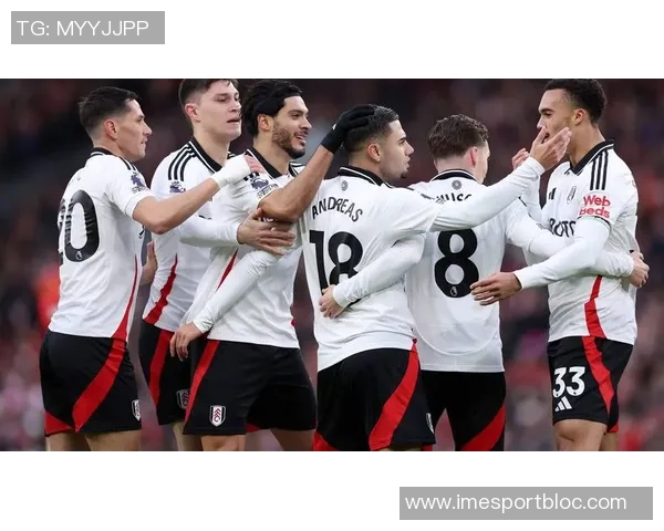 波罗在2324赛季助攻18次成英超后卫之最展现出色表现