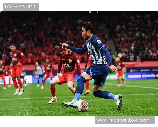 ESPN记者透露三镇关注28岁葡甲前锋克洛维斯报价300万雷亚尔