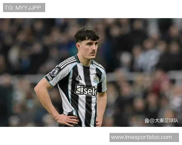 纽卡右后卫利夫拉门托未来悬而未决曼城对其表现出浓厚兴趣 纽卡右后卫利夫拉门托未来悬而未决曼城对其表现出浓厚兴趣