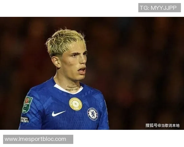 加纳乔对阵埃弗顿错失多次良机空门单刀均未能把握