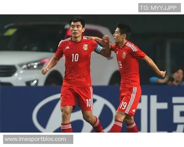 巴拉圭右路传中破门日本再次落后于对手的尴尬局面